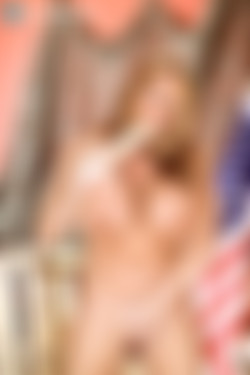 Scoreland.com SiteRip - Part #2/2008.05.13-Major Hooters-Lisa Lipps/LisaLipps54.jpg