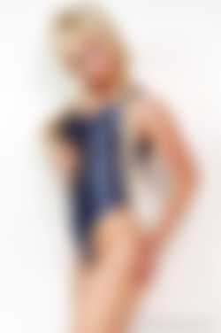 Shiny Leotards/Gallery 003 - Tanya A/003sl_025.jpg