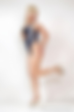 Shiny Leotards/Gallery 003 - Tanya A/003sl_026.jpg
