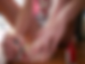 Carly Rae videos [OnlyFans.com]/[0393517] Making a mess of painting my toe nails. [2017-07-19].mp4
