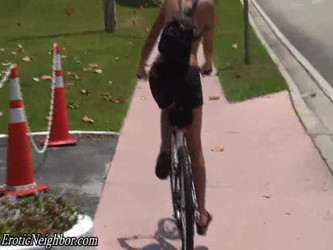 Lexi Lapetina/Lexi Lapetina - Air Sea Show (480p).mkv